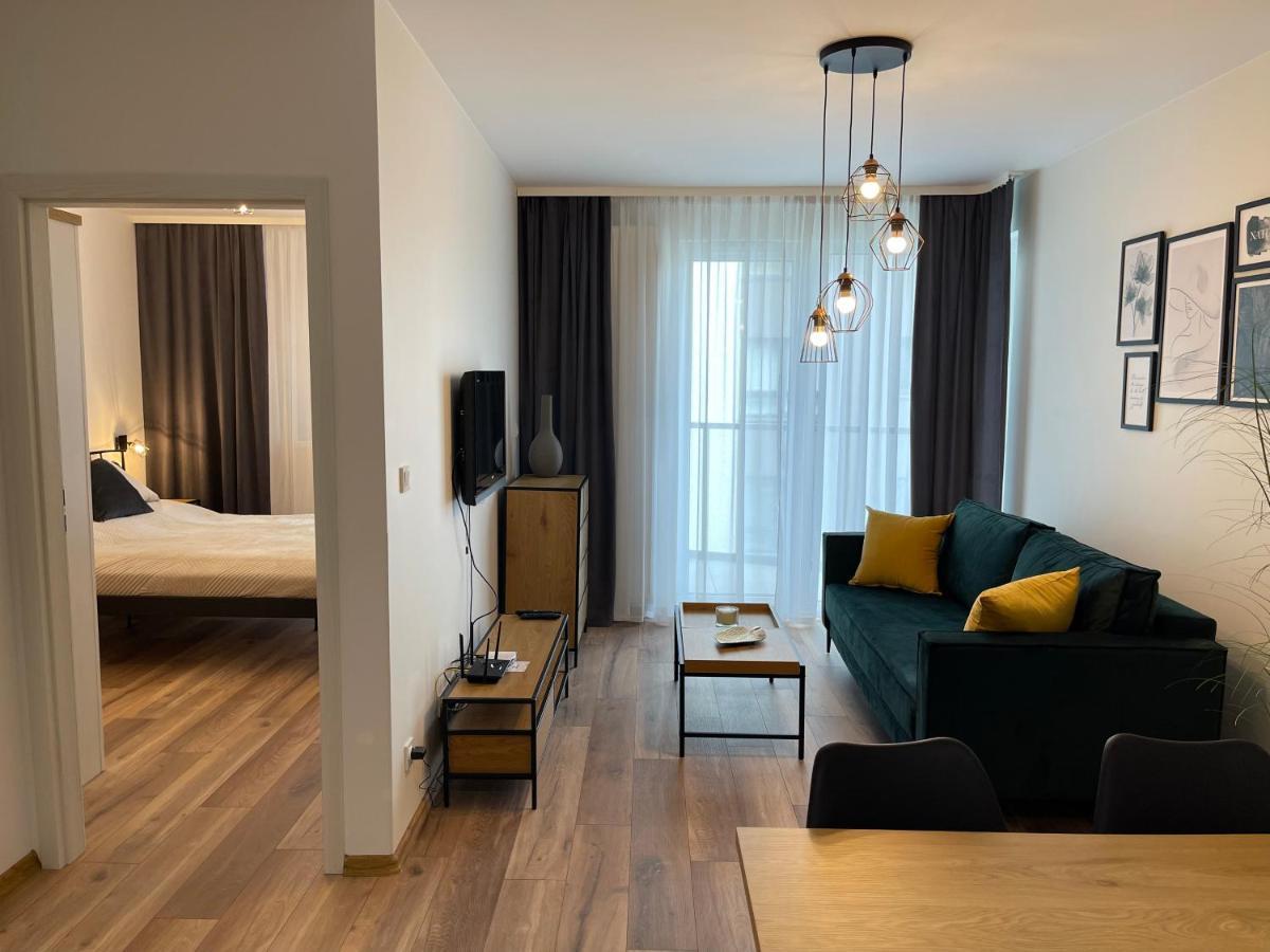 Newport Industrial Apartment Warsaw Luaran gambar