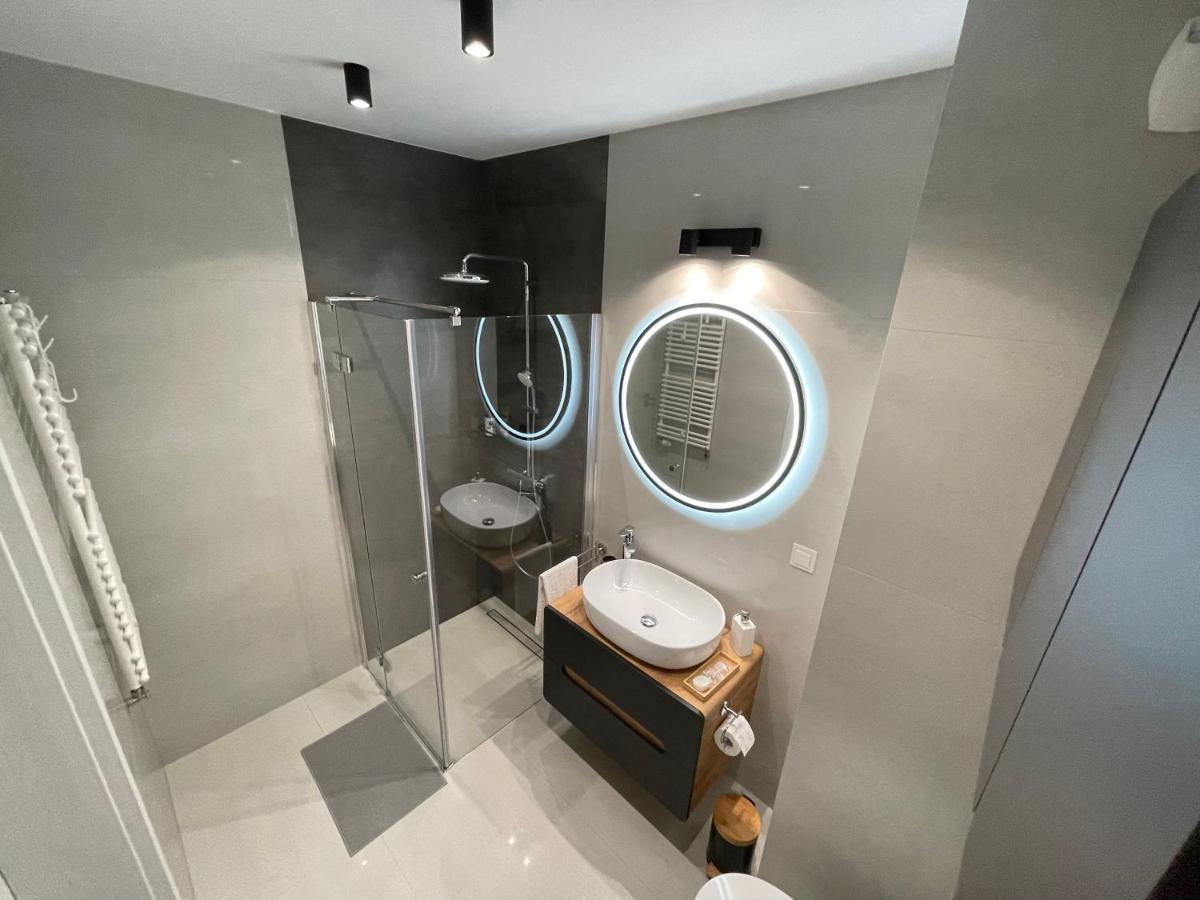 Newport Industrial Apartment Warsaw Luaran gambar
