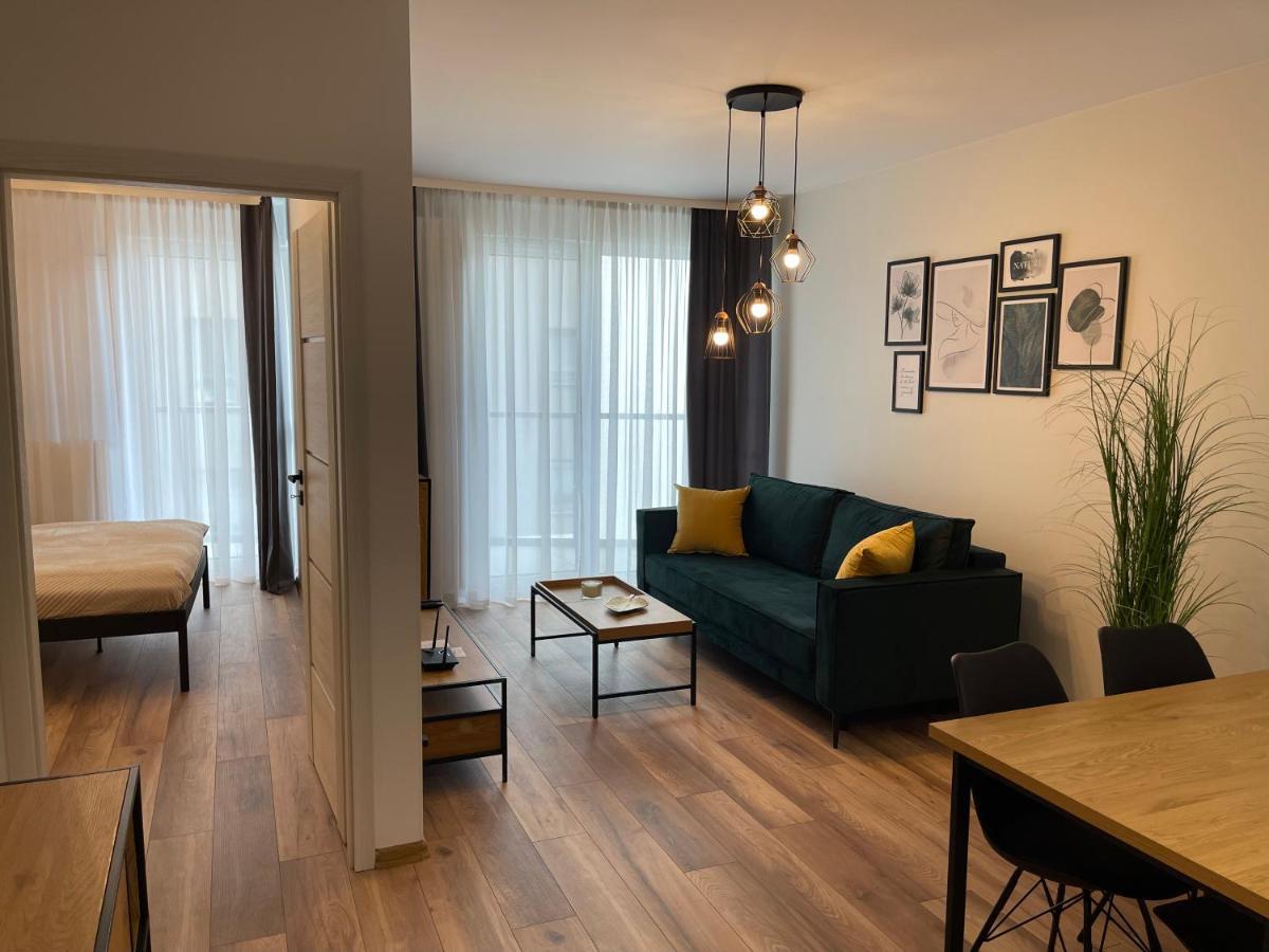 Newport Industrial Apartment Warsaw Luaran gambar