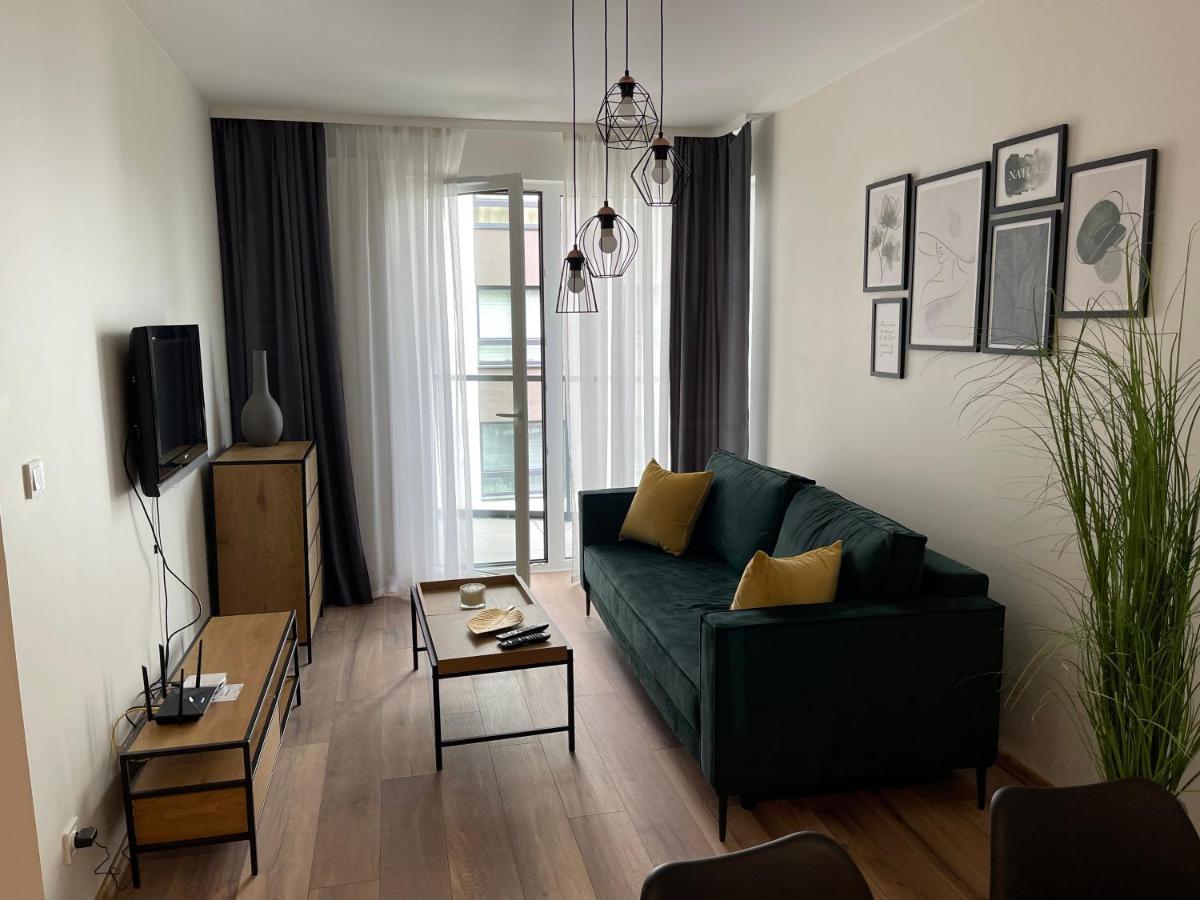 Newport Industrial Apartment Warsaw Luaran gambar