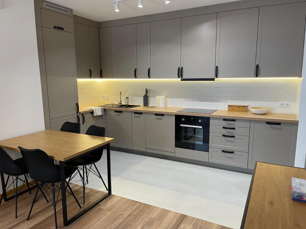 Newport Industrial Apartment Warsaw Luaran gambar