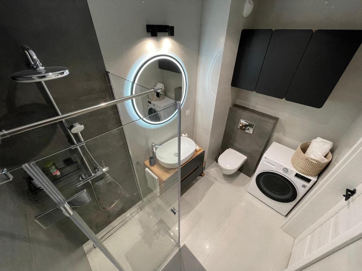 Newport Industrial Apartment Warsaw Luaran gambar