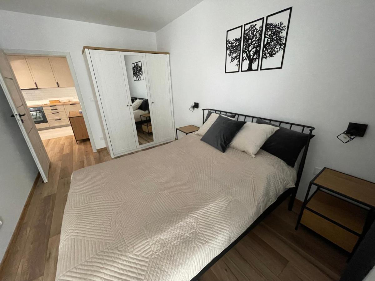 Newport Industrial Apartment Warsaw Luaran gambar
